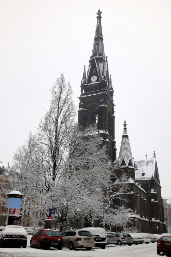 2010: Schneebedeckte Martin-Luther-Kirche