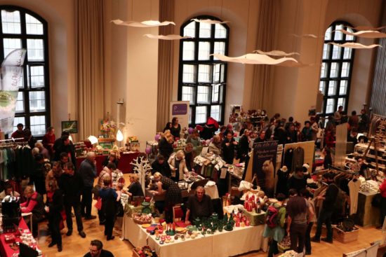 5. Fairer Weihnachtsmarkt in der Dreikönigskirche - Foto: PR/B2MS GmbH