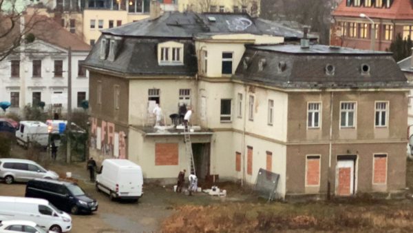 Die oberen Etagen werden zugemauert. Foto: Wir besetzen Dresden.