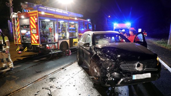 Unfall an der Bautzner Straße - Foto: Roland Halkasch