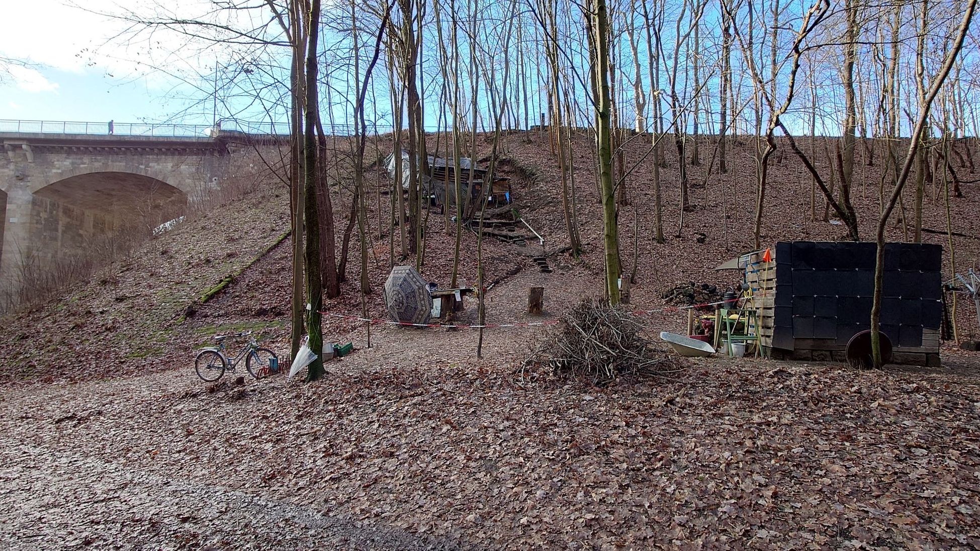 Hütte im Prießnitzgrund