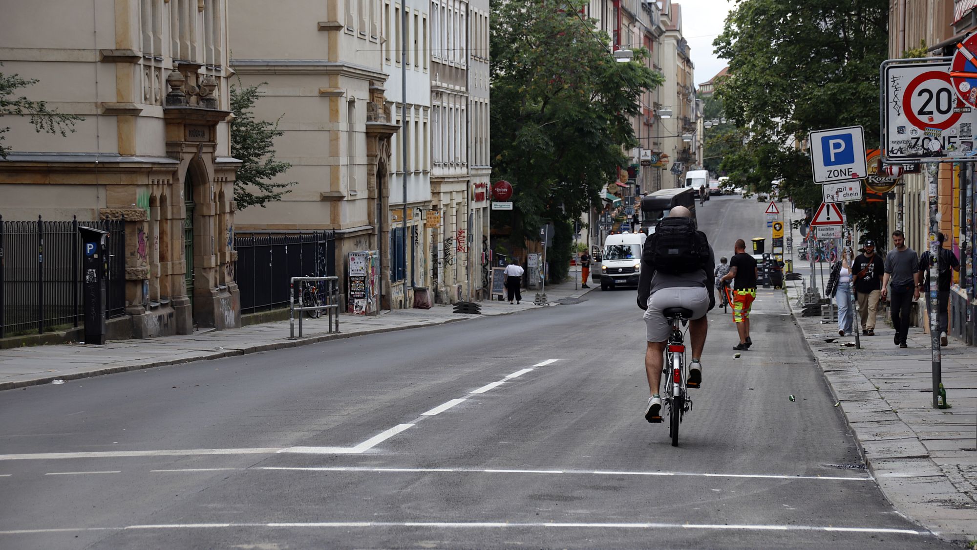 Seit Donnerstagnachmittag ist die Louisenstraße wieder in beide Richtungen befahrbar. Foto: Anton Launer