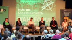 Am Montag, dem 19. August fand in der Trinitatiskirche in Johannstadt ein Wahlforum mit sechs Kandidierenden statt. Foto: Anton Launer