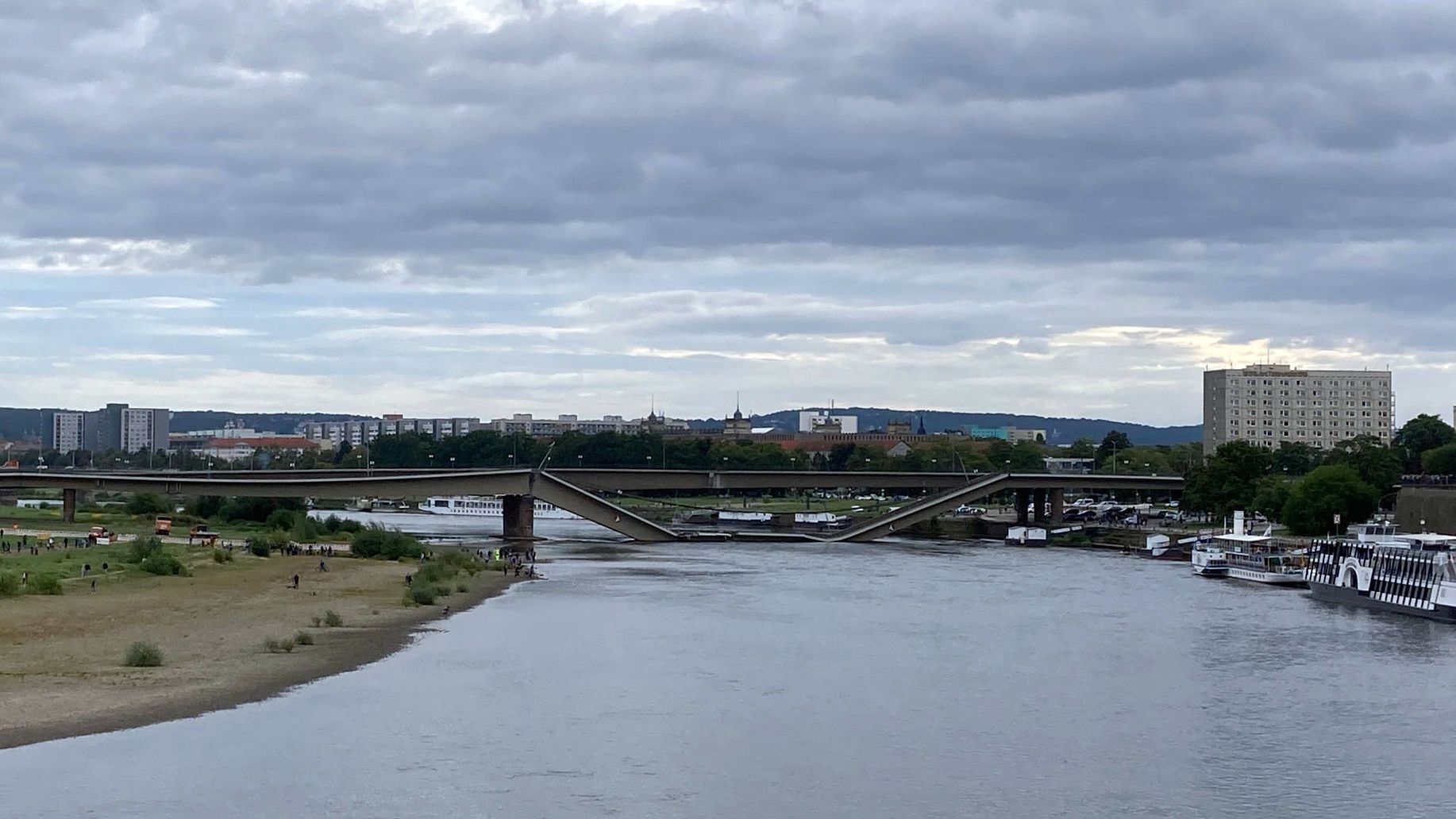 Eingestürzte Brücke - Foto. Privat