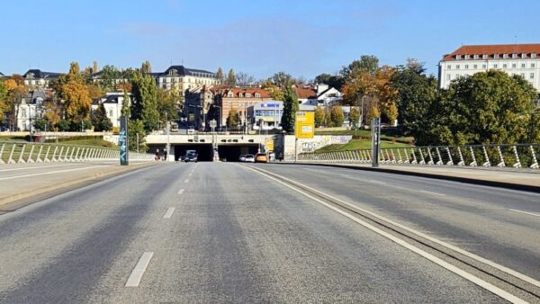 Wartungsarbeiten am Waldschlößchen-Tunnel - Foto: Anton Launer