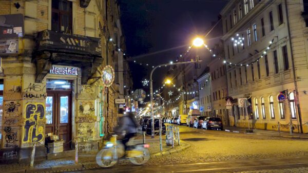 Weihnachtlich geschmückte Louisenstraße - Foto: Anton Launer